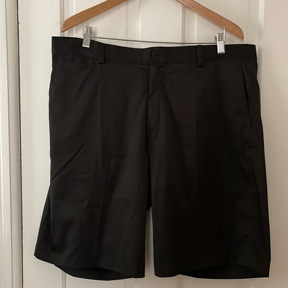 Men’s Nike Dri-Fit Golf Shorts